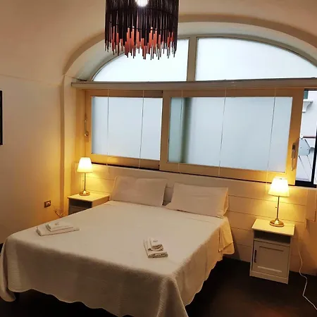 Zelzar Centro Affittacamere 4*