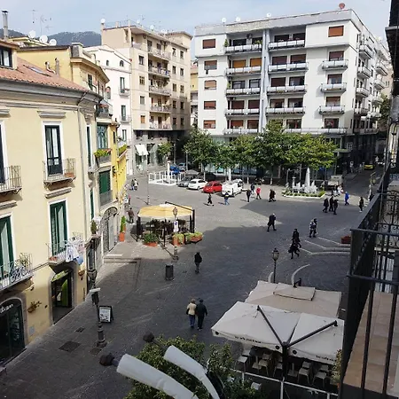 Affittacamere Zelzar Centro Salerno