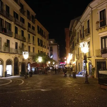 Zelzar Centro Πανσιόν Σαλέρνο