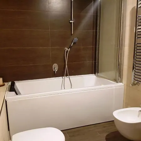 Zelzar Centro Πανσιόν Σαλέρνο