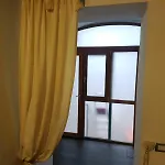 Zelzar Centro Konukevi 4*