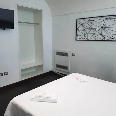 Zelzar Centro 4*