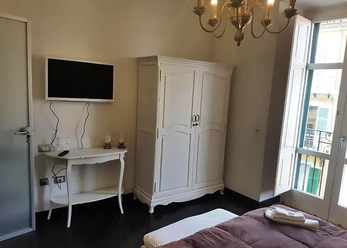 Gasthuis Zelzar Centro Salerno